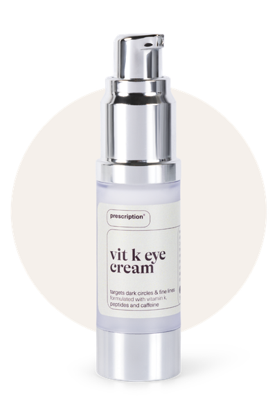 vitamin k eye cream tube zonder achtergrond 